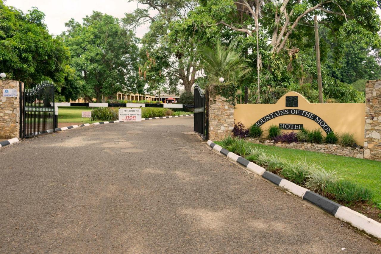 Mountains Of The Moon Hotel Fort Portal Exterior photo